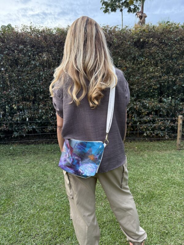 3. Bolso cruzado Sierra Cosmic